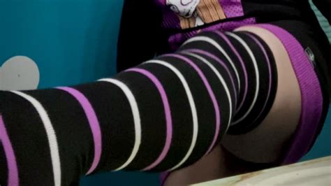 Showing Off My New Pajamas And Humping The Counter American Shemale Voyeur Porn Xhamster