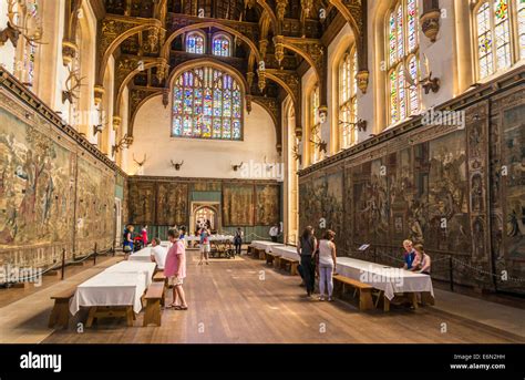 The Great Hall Hampton Court Palace London England Uk Gb Eu Europe