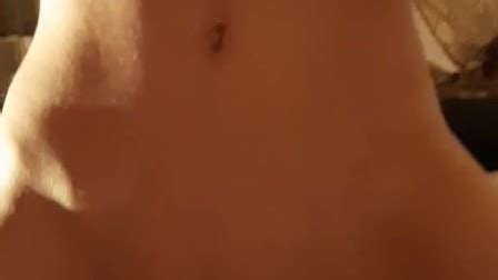 Телефонный разговор не помеха сексу с кабачком Free Porn Videos YouPorn