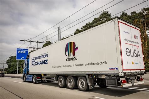 Oberleitungs Lkw Auf E Highway Unterwegs A3BAU