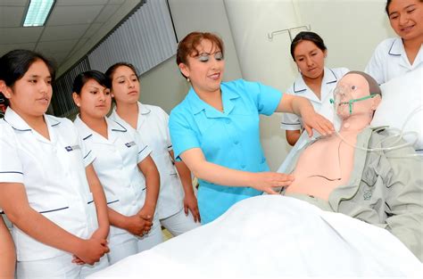 Enfermería la gran olvidada del Sistema Nacional de Salud en España