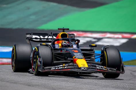 Verstappen Conquista Vit Ria Da Temporada No Brasil