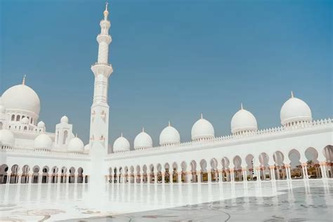 Khutbah Jumat Singkat Tema Sedekah Edisi Oktober Tentang