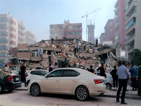 Al Menos 4 Muertos Y 120 Heridos Por Terremoto En Turquía