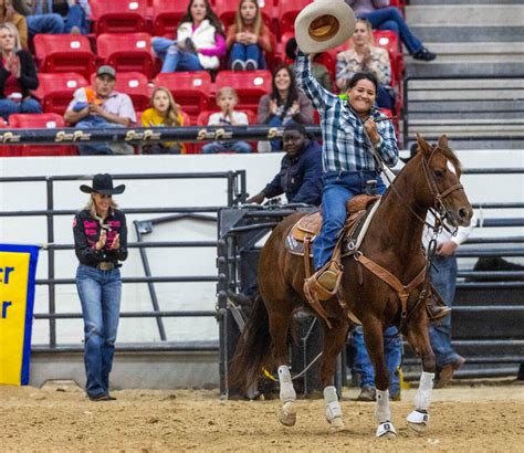 Shelby Boisjoli Meged Wins National Finals Breakaway Roping Title