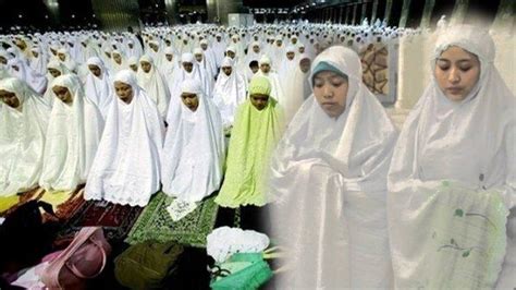 Salat Tarawih Bagi Wanita Lebih Baik Di Masjid Atau Di Rumah Begini