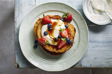 Eggy Bread With Yoghurt And Berries The Body Coach