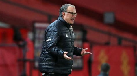 Fa Cup Papelón Del Leeds De Bielsa Capsulas De Carreño