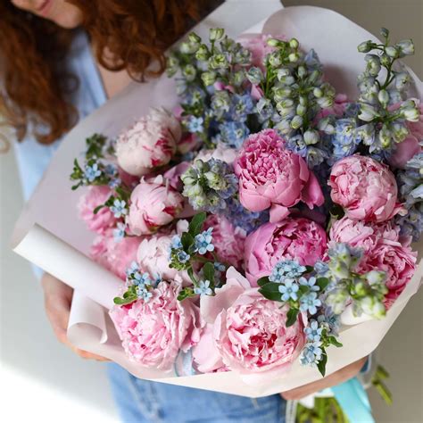 Трио-букет "Новая Антуанетта" - купить в Москве | Flowerna