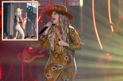 Lainey Wilsons Butt Has Taken Social Media by Storm