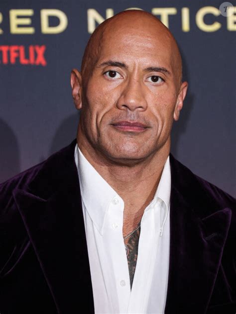 Photo Dwayne Johnson à La Première Du Film Red Notice à Los Angeles