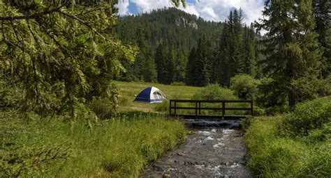 RV & Tent Camping | The Black Hills and Badlands — South Dakota