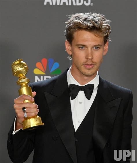 Photo: Austin Butler Wins Best Actor in a Motion Picture - Drama Award ...