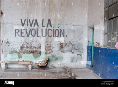 Viva la revolucion hi-res stock photography and images - Alamy