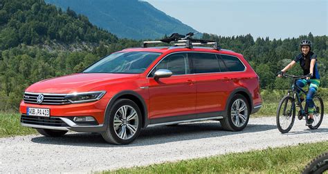 All New Volkswagen Passat Alltrack Launched With 4 Engines Autoevolution