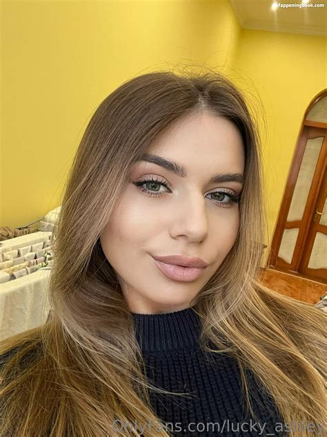 Lucky Ashley Nude OnlyFans Leaks The Fappening Photo FappeningBook
