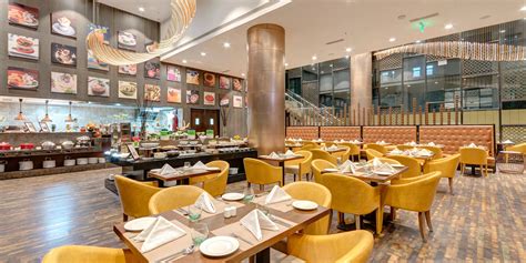 Social Kitchen - Restaurant at Holiday Inn Kolkata Airport