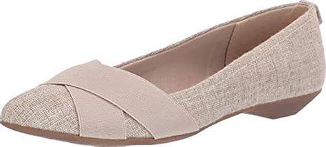 16 Cute And Comfortable Nude Ballet Flats To Complement Any Outfit