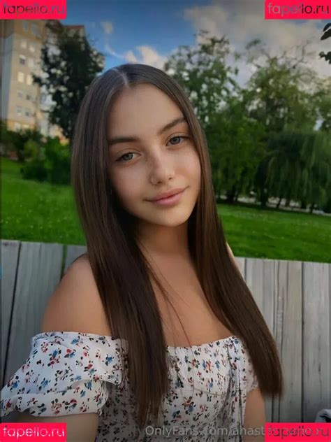 Leaks Nude Anastasia Moon Onlyfans Photo Gallery Manyvids Pics