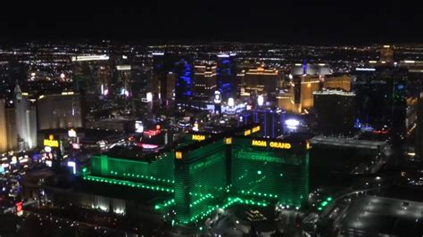 Night Flight Over Las Vegas | Maverick Helicopters - YouTube