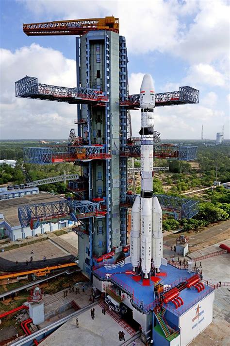 THE ISRO MISSION - The Indian Space Research Organization