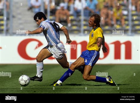 Argentina Vs Brasil 1990 / ARGENTINA v BRAZIL 1990 WORLD CUP FINALS DIEGO MARADONA IN ...