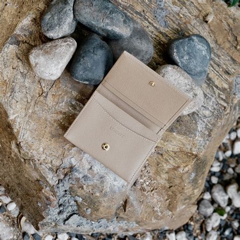 Mua Ví da bò thật Tiny màu Nude Da nhỏ gọn Thiết kế chính hãng từ Lemont giá rẻ nhất TecKi Vn