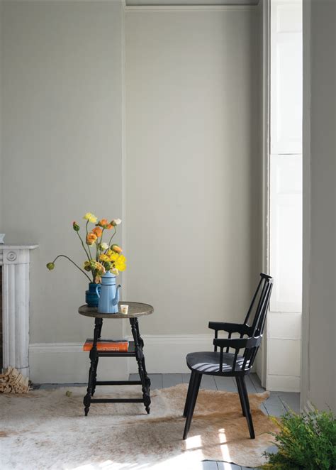 A Living Room Painted In Drop Cloth No283 By Farrow And Ball