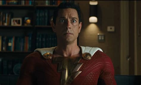 Shazam Furia Degli Dei Zachary Levi Critica I Fan Dello SnyderVerse