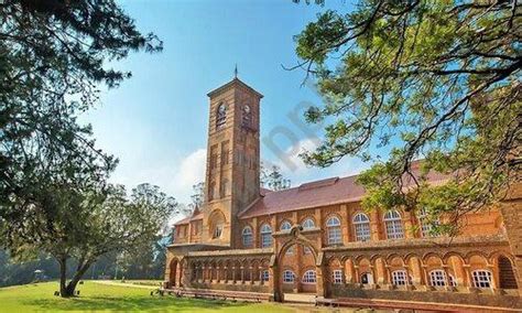 The Lawrence School Lovedale, Ooty: Fee Structure, Admission Form 2023-2024