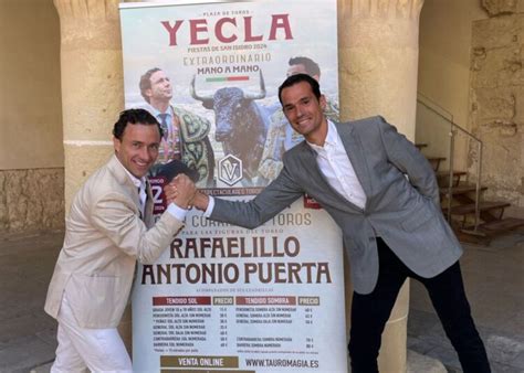 Rafaelillo Y Antonio Puerta Mano A Mano Con Adolfos En Yecla