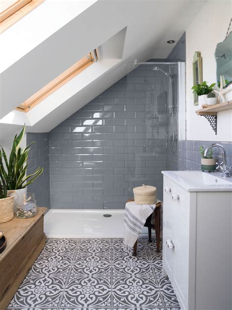 Small Bathroom Tile Ideas Stylish Ways To Make Your Space Feel