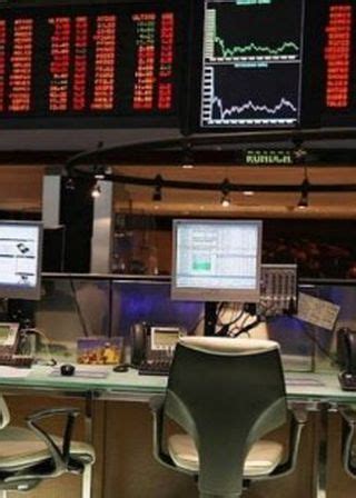 Ibovespa Esquece Cautela Antes Do Carnaval E Fecha Acima Dos 50 Mil