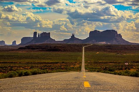 Monument Valley Mile Marker 13 Usa