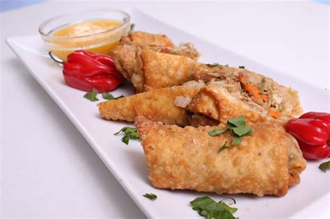 Jerk Chicken Eggrolls With Mango Dipping Sauce