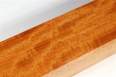 Square Honduran Mahogany / Swietenia curly 305x50x50mm - Swiet0112 ...
