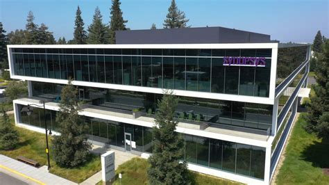 Synopsys And Samsung Collaborate To Achieve First Production Tapeout Of