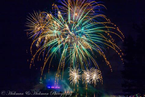 Grand Haven Coast Gaurd Fireworks Show 45 Of 52 Ozell Hickman Flickr