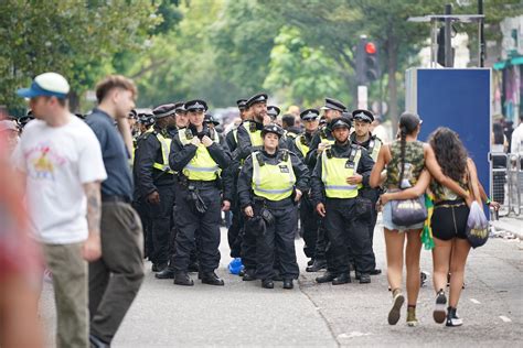 7 000 Officers To Police Notting Hill Carnival As One Million People