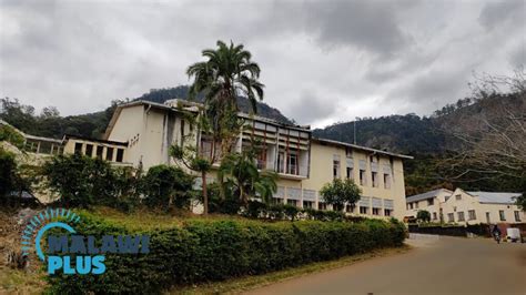 Old Parliament Building In Zomba Malawimalawi Travel And Business Guide