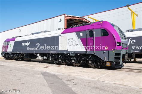 Prvn Lokomotivy Euro Pro Renfe Mercanc As Elezni N Magaz N