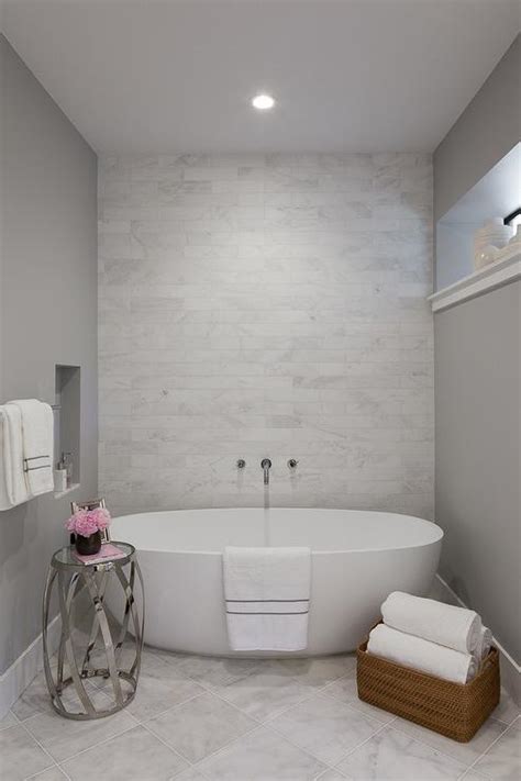 Bathroom Tile Accent Wall Ideas