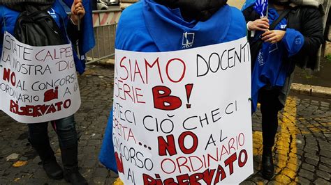 Insegnanti Di Religione In Piazza Anche Per Noi Concorso Straordinario