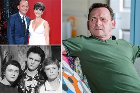 Naked Gary Busey Given Dressing Down Big Brother Bosses After Shower Slip Daily Star