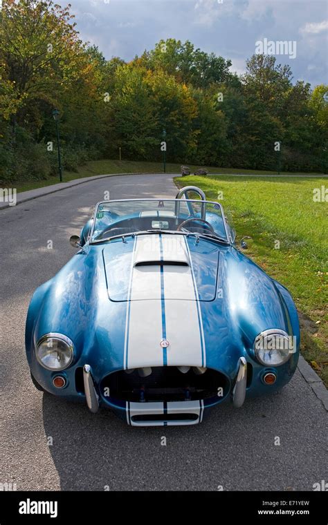 Shelby Cobra 427, replica Stock Photo - Alamy