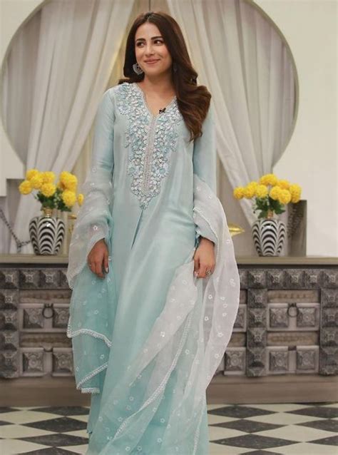 Ushna Shah Dress In Jeeto Pakistan Ushna Shah Party Wear Dresses