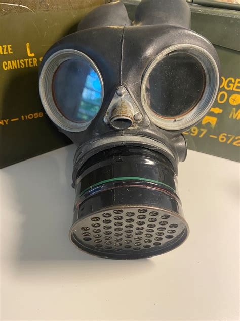 Original British Ww2 Wwii Civilian Duty Gas Mask Bcdcdr Etsy