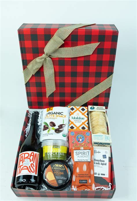 UPS drop close to me locations are open for holiday returns 26