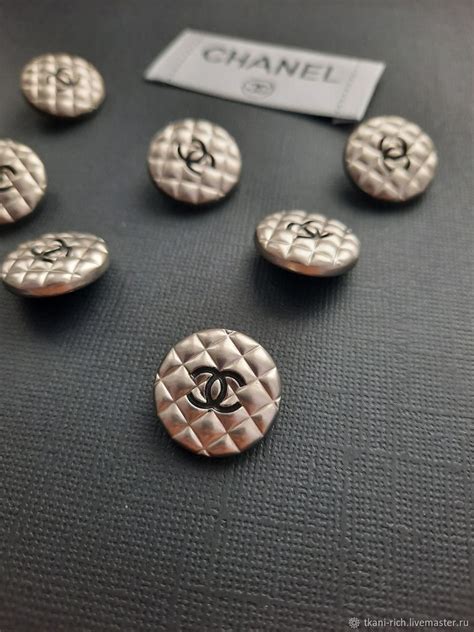 Пуговицы Chanel с лого в интернет-магазине на Ярмарке Мастеров ...