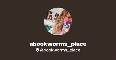 Abookworms Place Instagram Tiktok Linktree